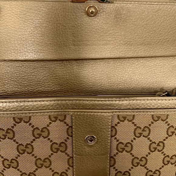 Gucci Canvas Wallet-Reposhed from my friend-See details below please! - Picture 7 of 16